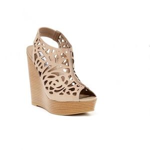 Steve Madden Gabel Wedge Sandal - Taupe Size 7 US